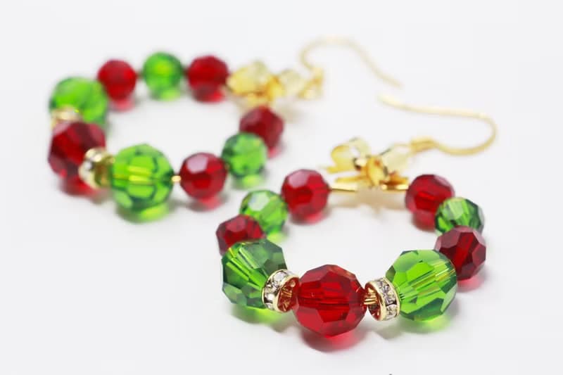 スワロフスキー クリスマスリース ピアス&イヤリング