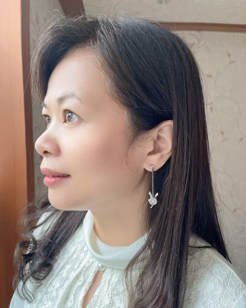 純銀八心八箭鋯石耳飾 - 摩登花心兔 (可改夾)