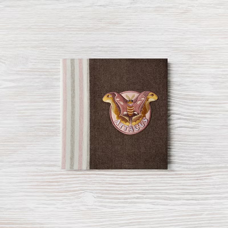 皇娥布書衣 附筆記本(皇娥精細刺繡)