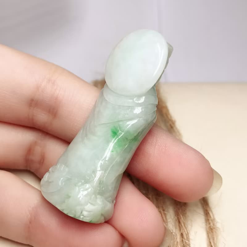 飄綠花翡翠媽祖 | 天然緬甸A貨翡翠 | 送禮