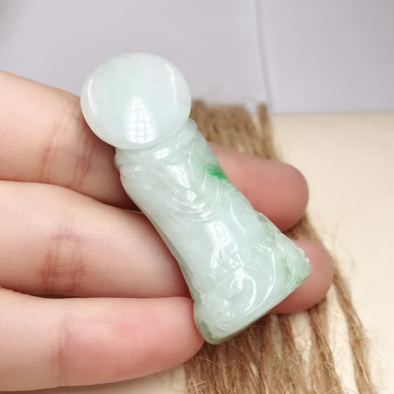 飄綠花翡翠媽祖 | 天然緬甸A貨翡翠 | 送禮