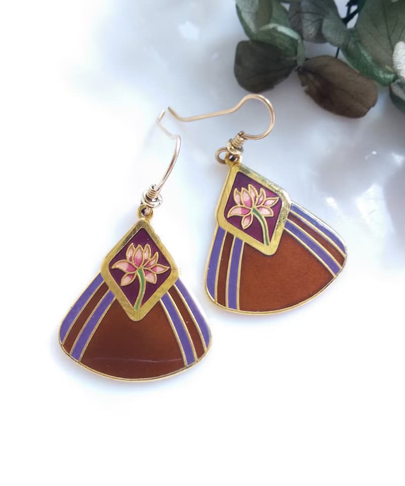 Vintage Jewelry 西洋古董飾品 Laurel Burch   浮蓮 勾針式耳環