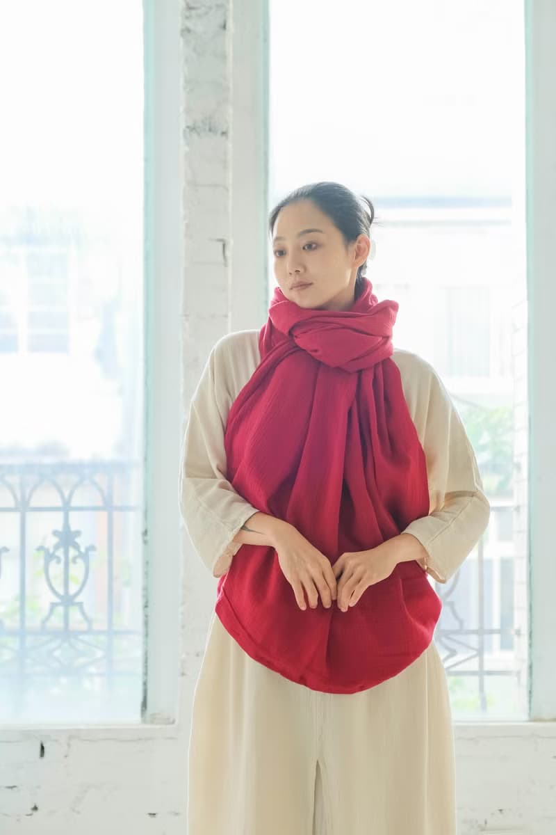 OMAKE 雙層紗流蘇圍巾 聖誕紅