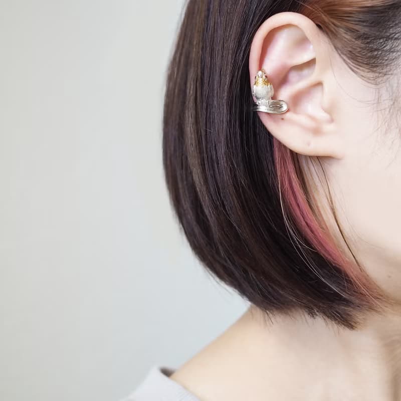 オカメインコのイヤーカフ