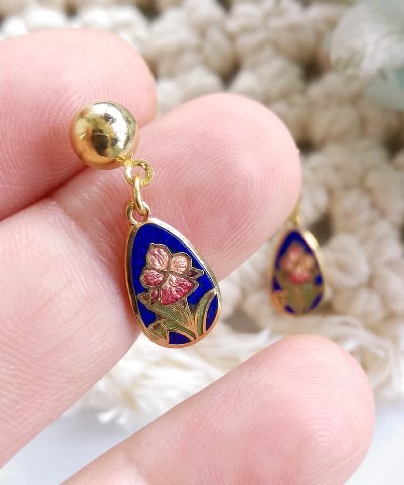 Vintage Jewelry 西洋古董飾品 景泰藍 水滴 藍底 花卉 針式耳環