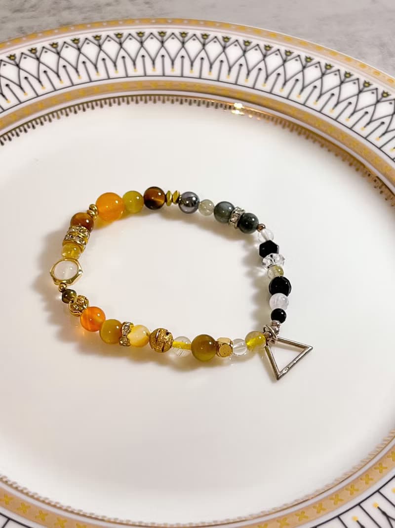 【維納斯的誕生】黃玉髓 白水晶 白玉髓 拉長石 鷹眼石 水晶手鍊