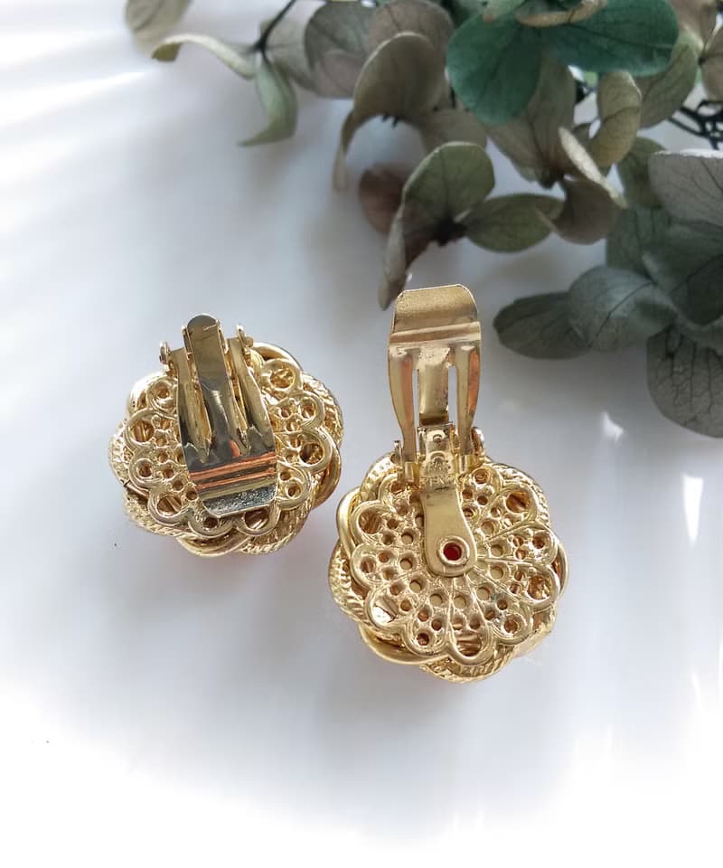 Vintage Jewelry 西洋古董飾品 紅色調 麻花金框 夾式耳環