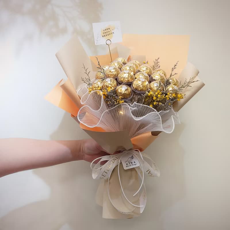 Love of my life金莎花束 (21顆) 永生花 情人節花束 生日禮物