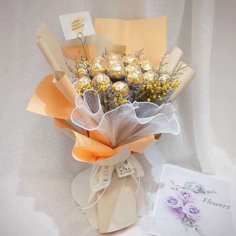Love of my life金莎花束 (21顆) 永生花 情人節花束 生日禮物