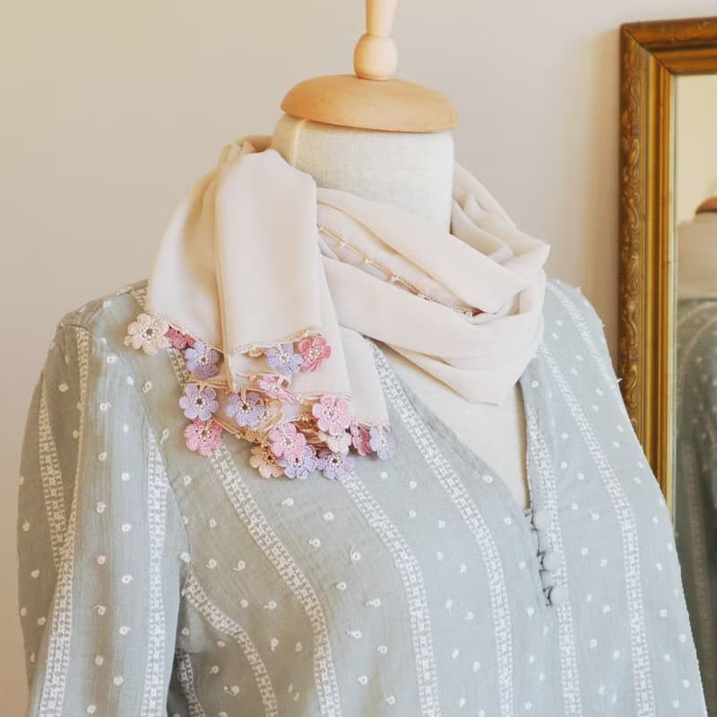 レースの花付き シフォンストール【マリー】クレームベージュ