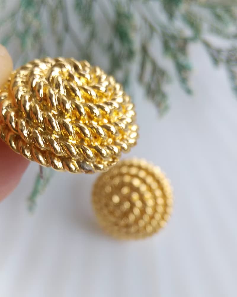 Vintage Jewelry 西洋古董飾品 MONET 金色調 螺旋圓 針式耳環