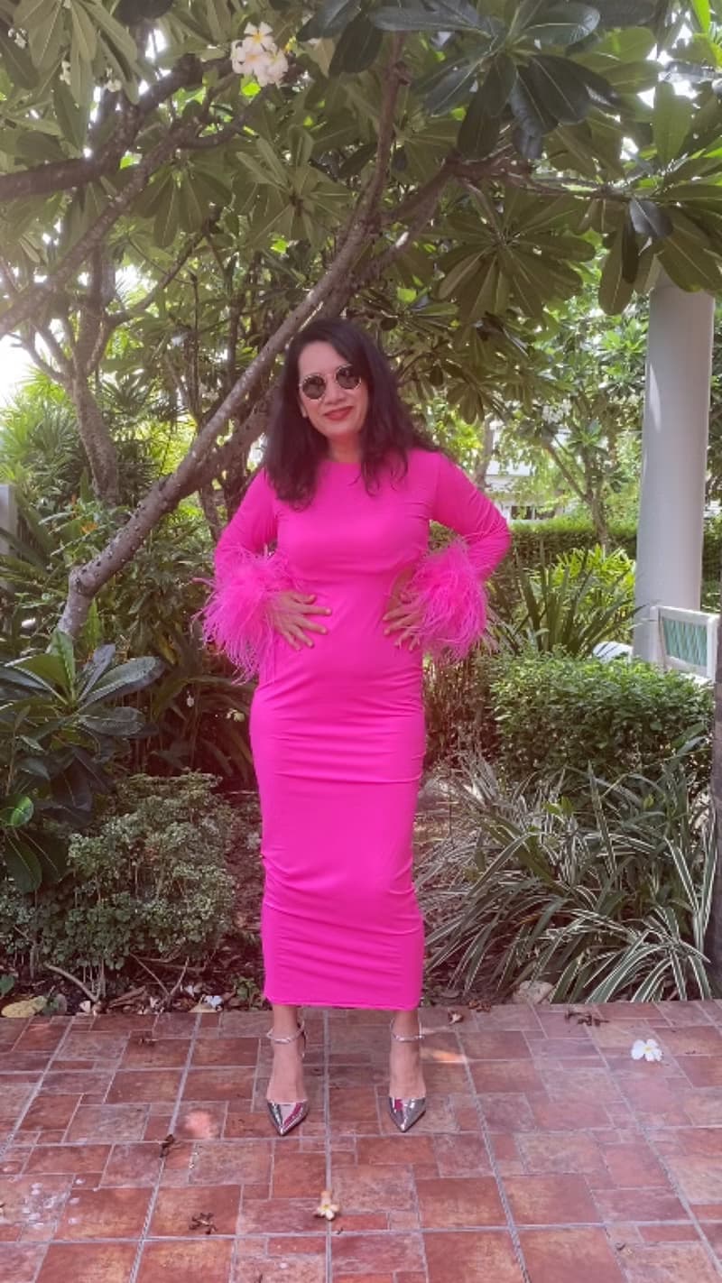 Jess hot pink  feathers bodycon midi dress for women