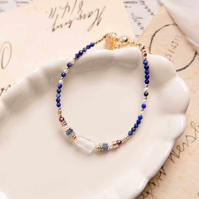 事業 x 青金石 白水晶 天然石【龍膽花 • 愛上憂傷的你】手鍊