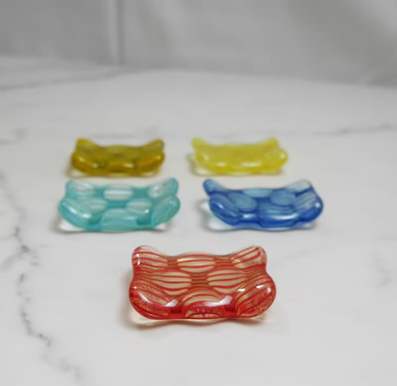 O6 餐桌上的生活工藝 – 琉璃餐具架(紅) 一組2個