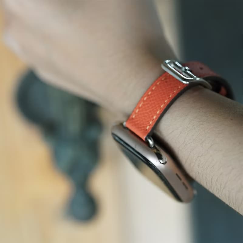 Apple watch - 造型釦真皮蘋果錶帶