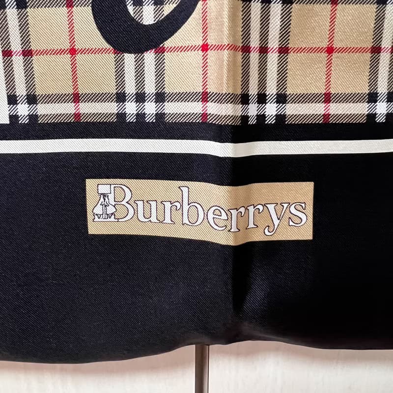 【日本中古】Vintage Burberrys 大絲巾 原裝盒附