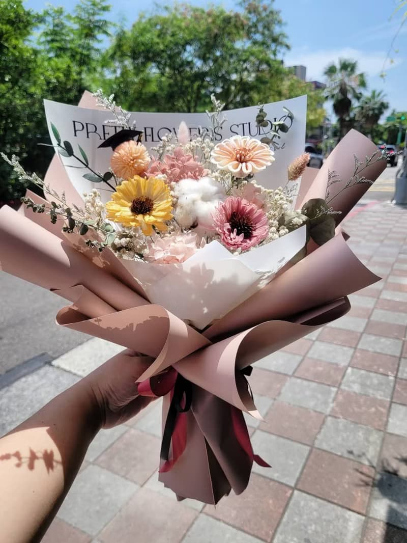 海藏設計│冒險公主。大無畏向日葵花束 畢業花束 情人節花束
