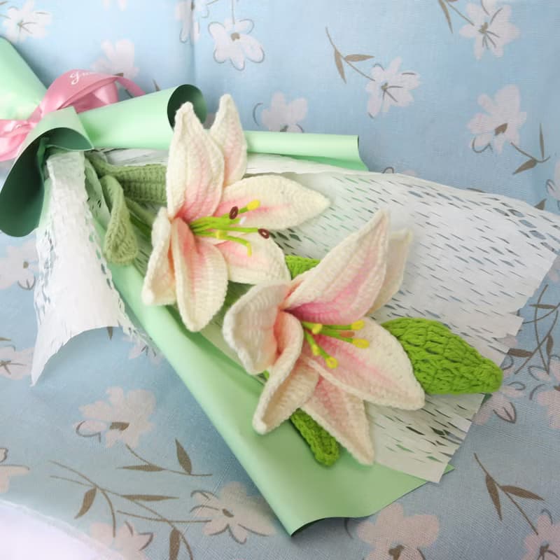 鈎織百合花束~~