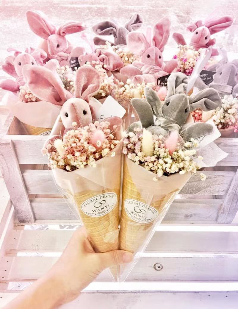 兔子棉花糖滿天星甜筒花   乾燥花 不凋花 畢業 婚禮 花束 送禮教