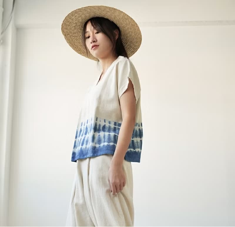 【棉麻手工藍染】 V領復古短袖上衣 3色