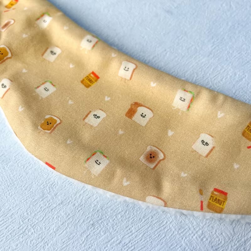 毛絨保暖寵物脖圍 寵物圍巾 領巾 項圈 -- 酥酥烤土司