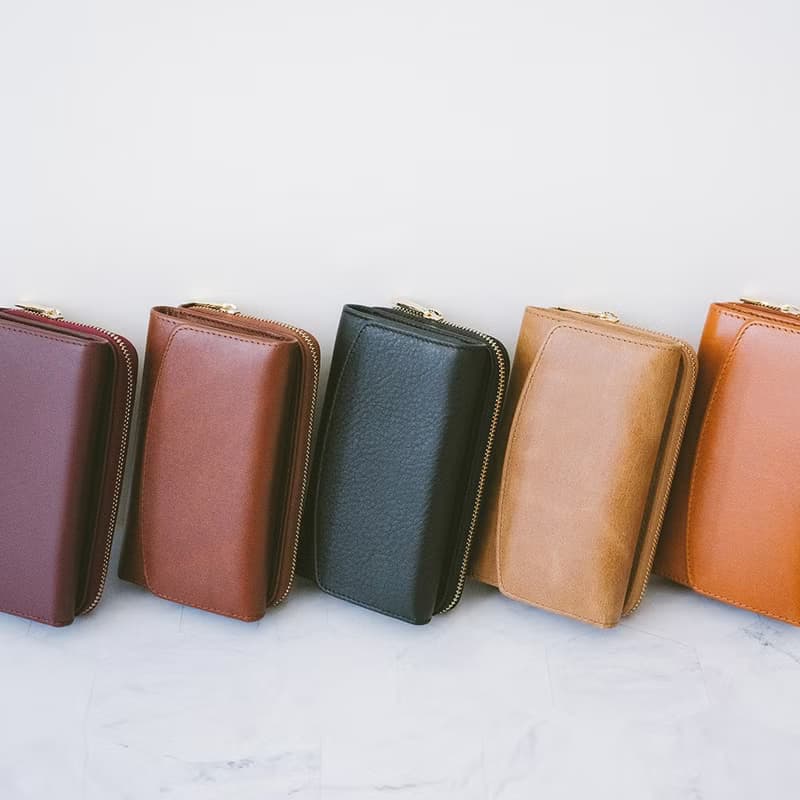 【禮盒】時尚真皮質感中夾 X0007 黑