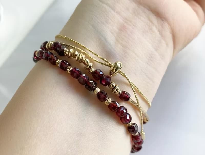 紅石榴手環套裝 水晶手鍊+手環 改善健康 增強信心 減低負能量