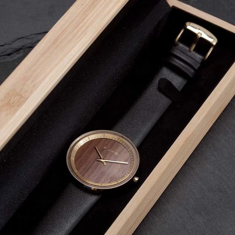 VEJRHOJ 丹麥霍伊經典原木手錶 The SUN 咖啡棕 黃銅金 胡桃木