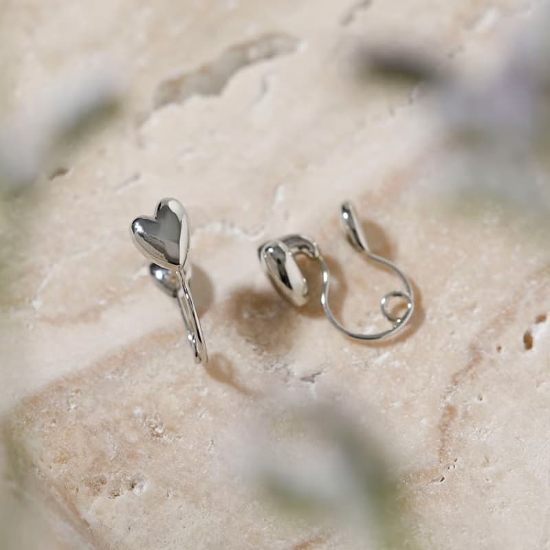 petit heart loop-fit earring SV　ループフィットイヤリング　ミニハート 　シルバー