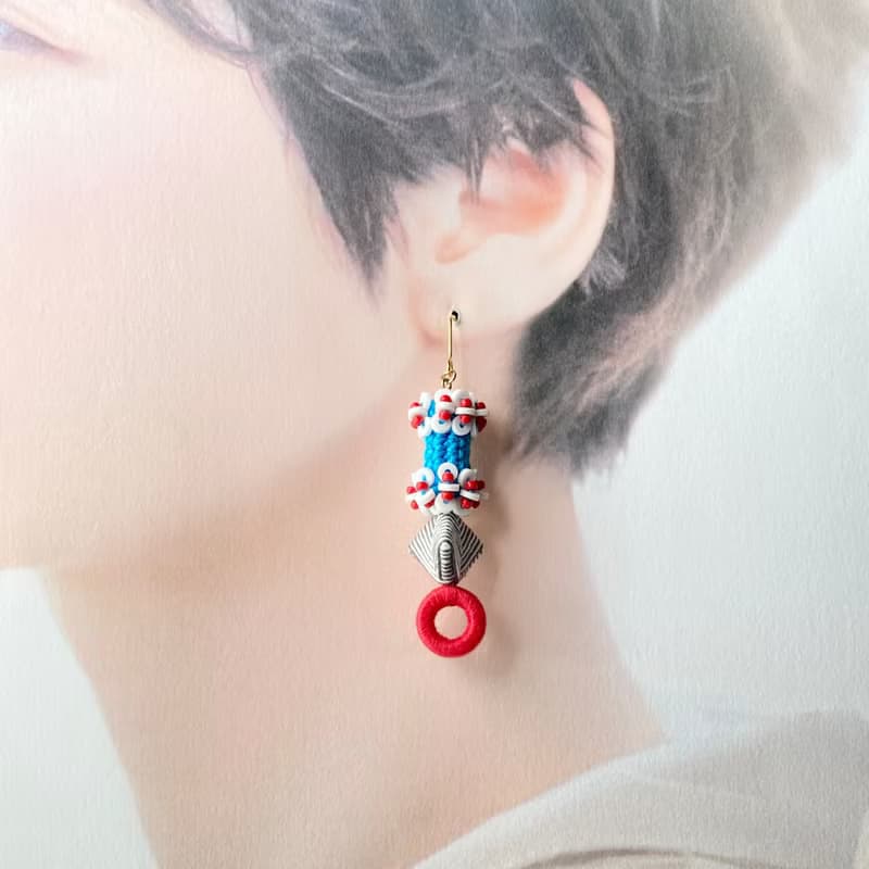 トイ アシンメトリー ピアス・イヤリング 【グレー】