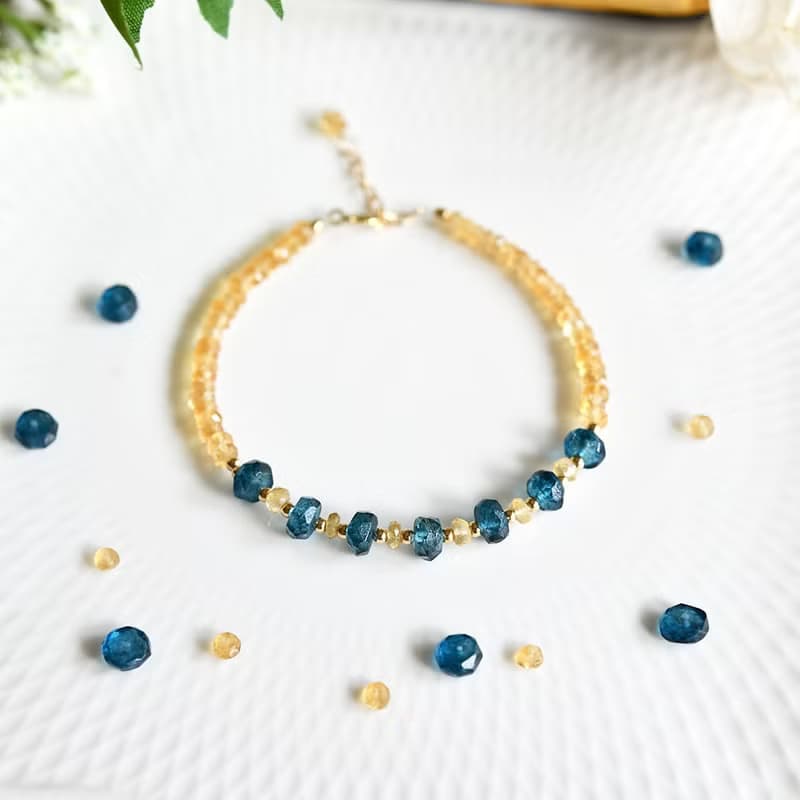 シトリンとロンドンブルートパーズのブレスレット　アジャスター付き 11月誕生石