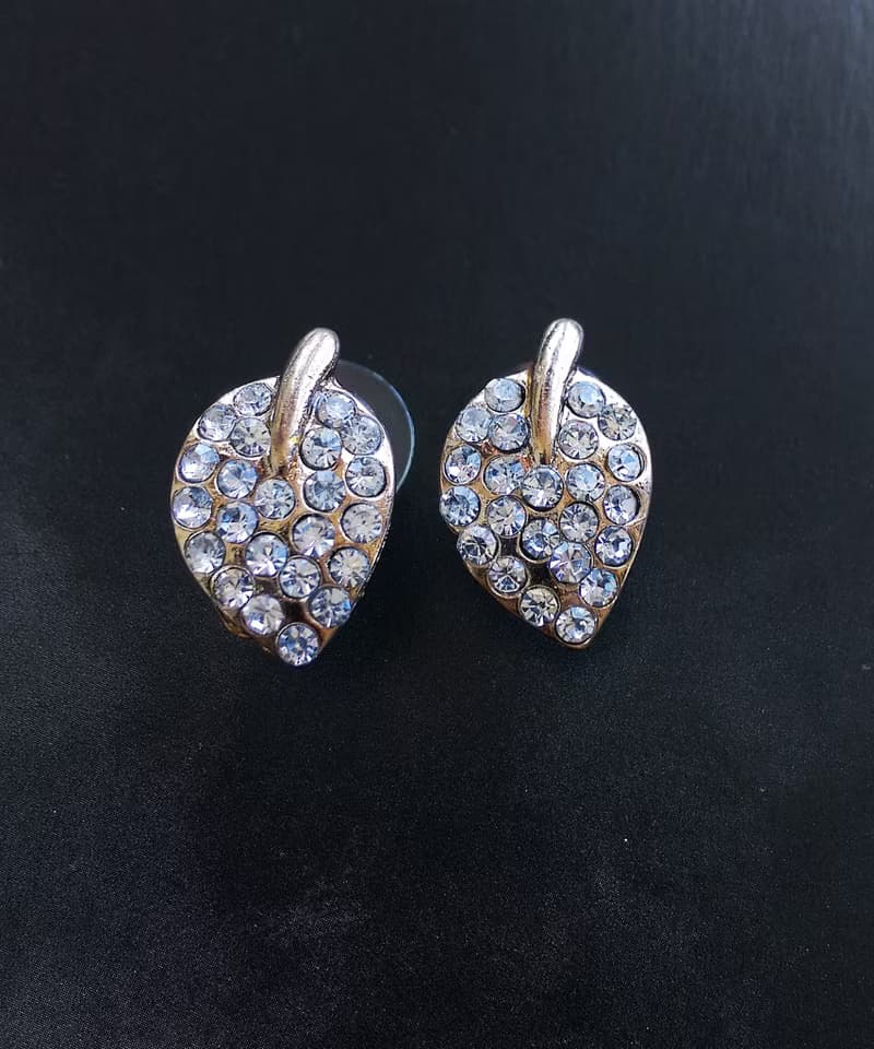Vintage Jewelry 西洋古董飾品 小巧 白鑽 葉子  針式耳環