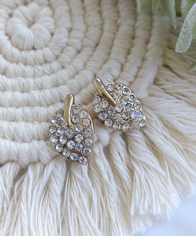 Vintage Jewelry 西洋古董飾品 小巧 白鑽 葉子  針式耳環