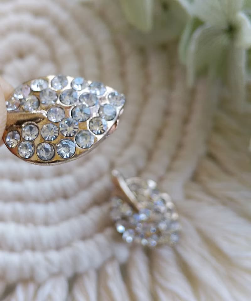 Vintage Jewelry 西洋古董飾品 小巧 白鑽 葉子  針式耳環
