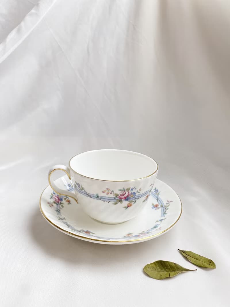 【好日戀物】英國ROYAL 古董古件玫瑰花卉骨瓷茶杯碟組幸福下午茶