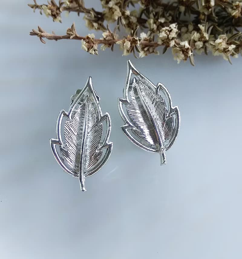 Vintage Jewelry 西洋古董飾品 銀色調 細緻 小葉 夾式耳環
