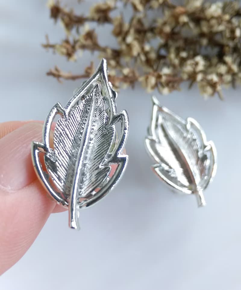 Vintage Jewelry 西洋古董飾品 銀色調 細緻 小葉 夾式耳環