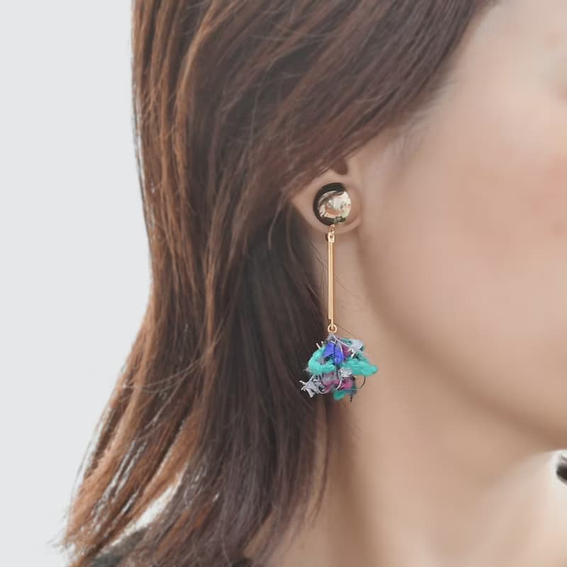 イヤリング/Asymmetry tassel earrings/Pink