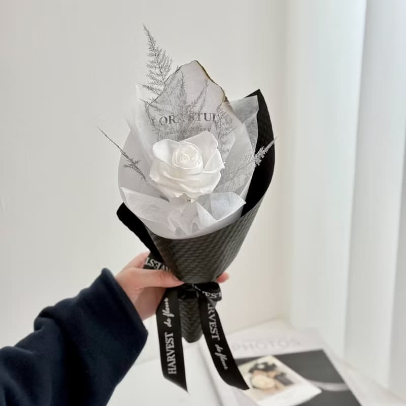 HARVEST丨單支永生玫瑰花束・附提袋丨情人節花束/告白花束/生日