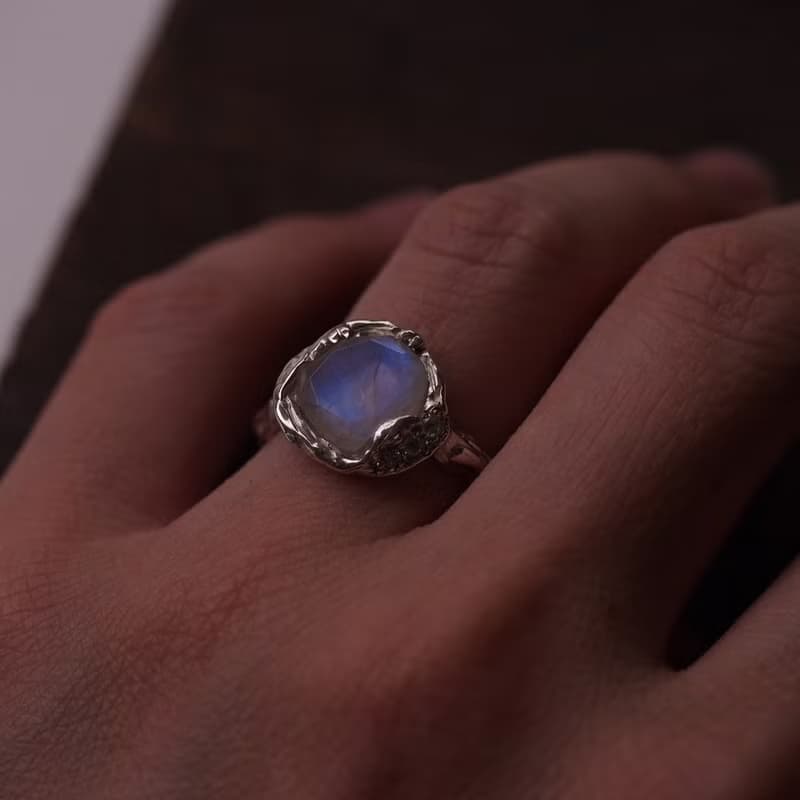 月光石手工純銀戒指 六月誕生石 Moonstone Handmade Ring
