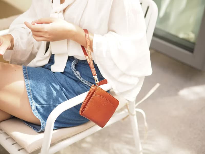 Anna (Caramel): Mini / short wallet, cow leather, Bifold Zipper, Orange-Brown