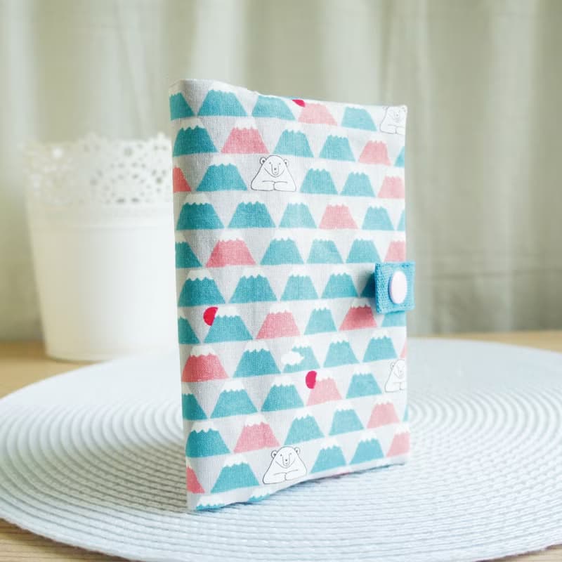 Lovely【日本布】富士山拉鍊護照套、布書套10X14cm