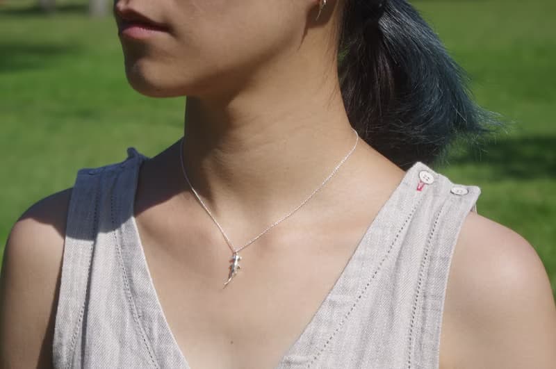 大海小世界。雙髻鯊項鍊。925純銀。sterling silver