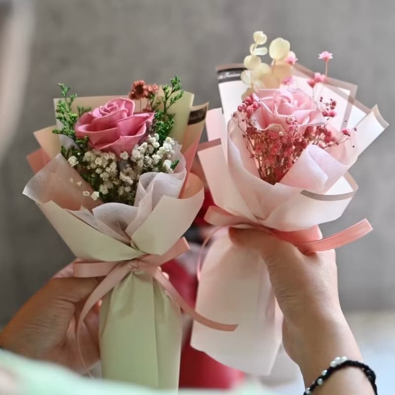 單朵永生玫瑰花束