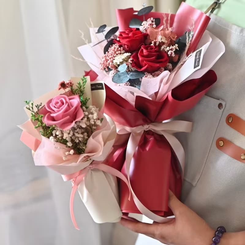 單朵永生玫瑰花束