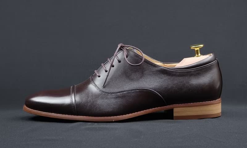 Captoe 經典橫飾牛津鞋-濃情巧克力