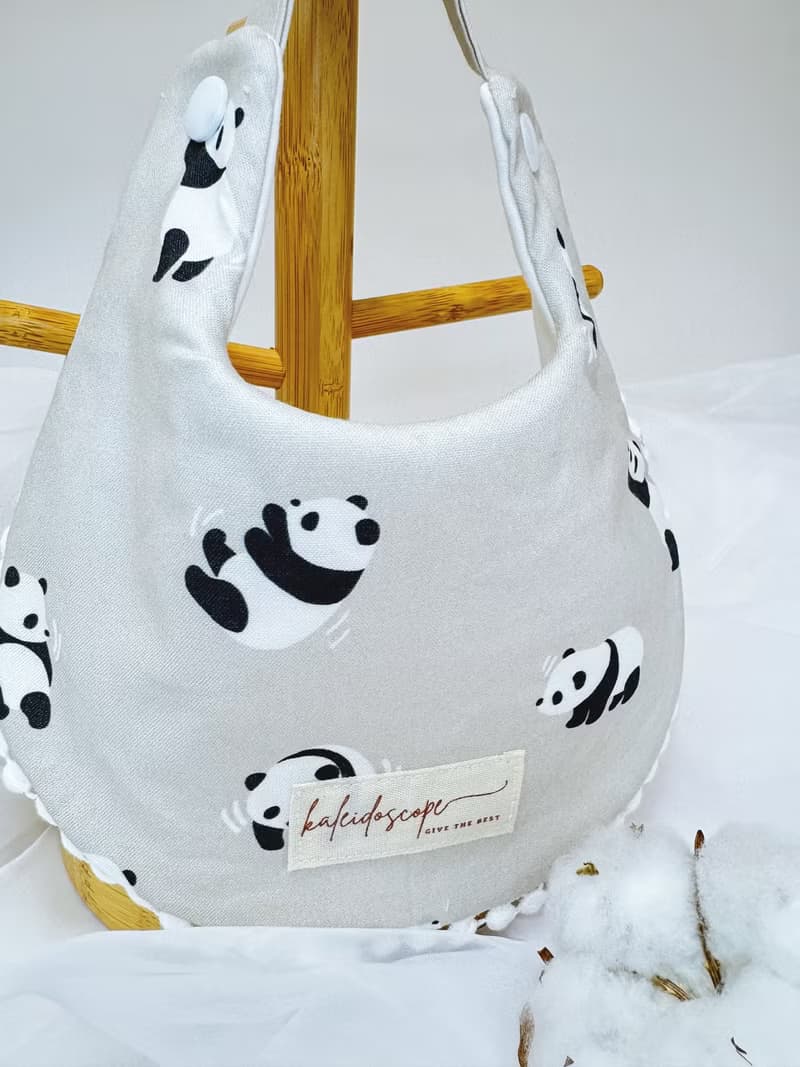 熊貓的第一件禮物 手作圍兜 彌月禮物