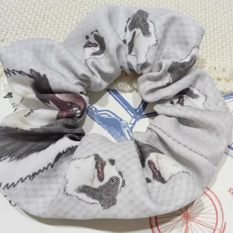 灰底-大腸髮圈_邊境牧羊犬_馬尾髮帶