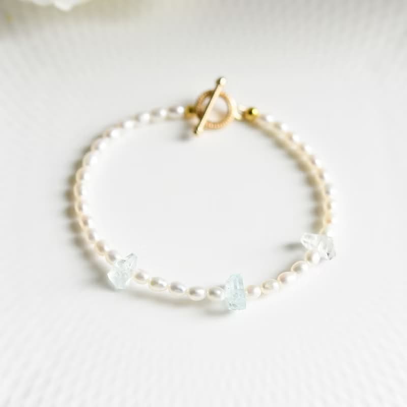 幸せな家庭を築,天使の石 アクアマリンと良質パールのマンテルブレスレット 3月誕生石
