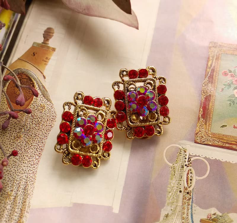 Vintage Jewelry 西洋古董飾品 霓光  宮廷風格 夾式耳環